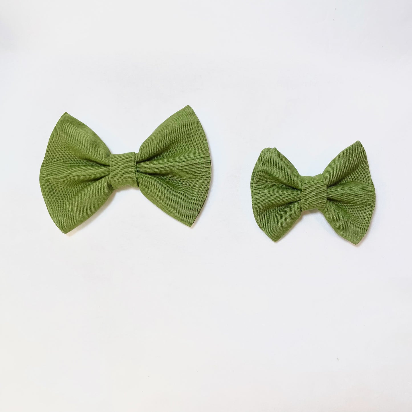 Mossy Bow Tie
