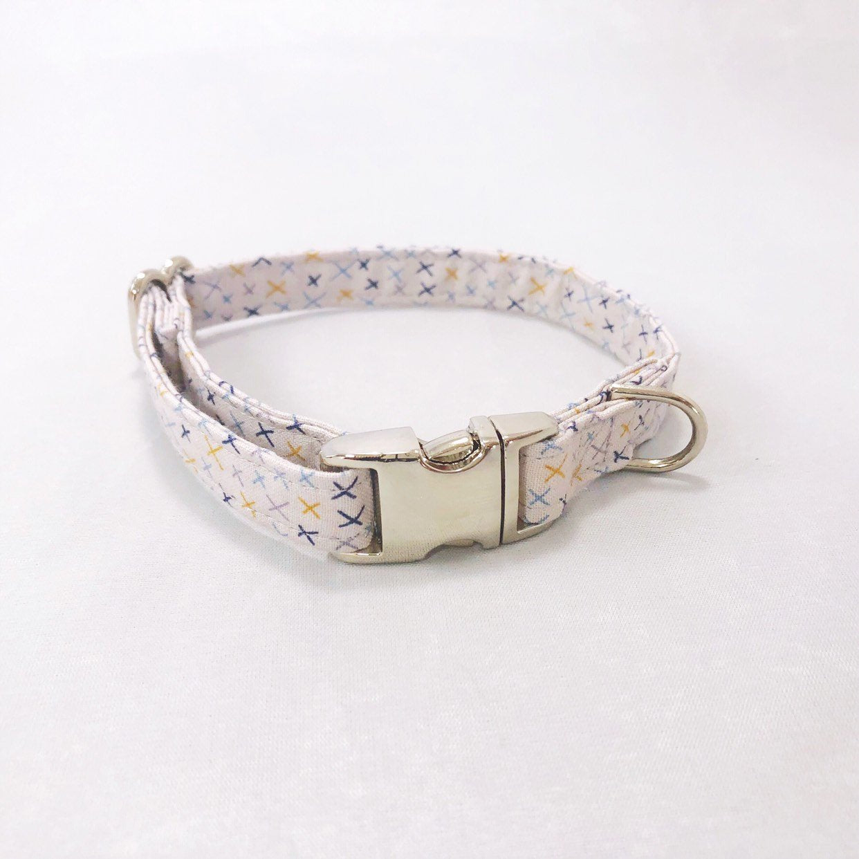 "Cross My Heart" Collar