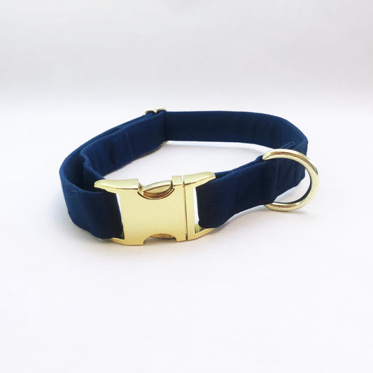 "Classic Navy" Collar