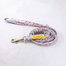 "Vintage Roses" Leash