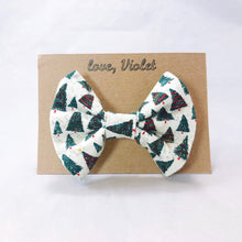 "Season's Greetings" Bow Tie